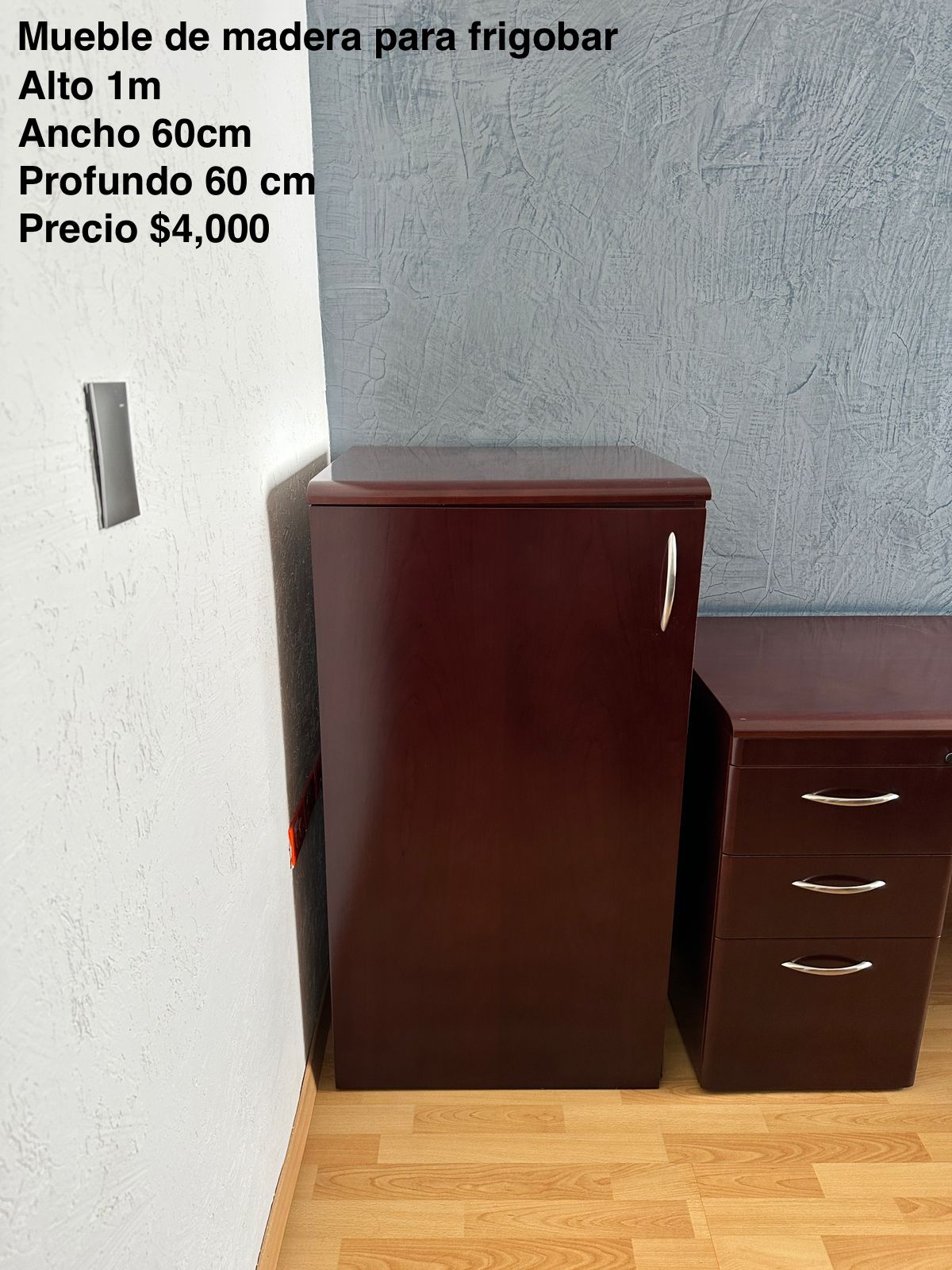 Escritorios de madera seminuevos