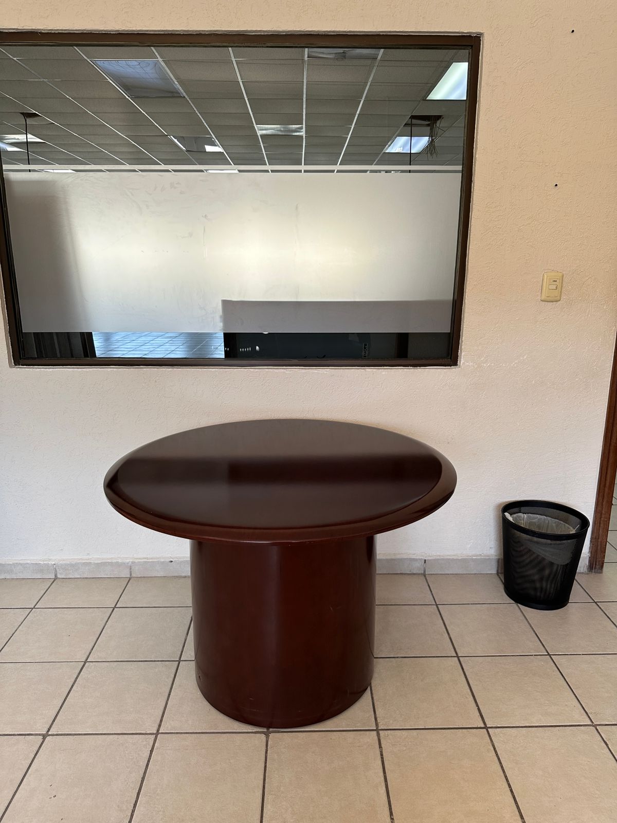 Escritorios de madera seminuevos