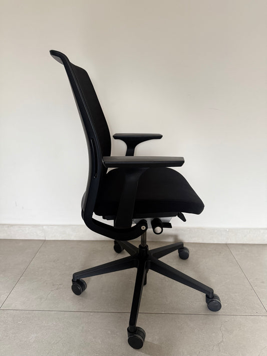 Silla Steelcase Think V2 -  Preowned